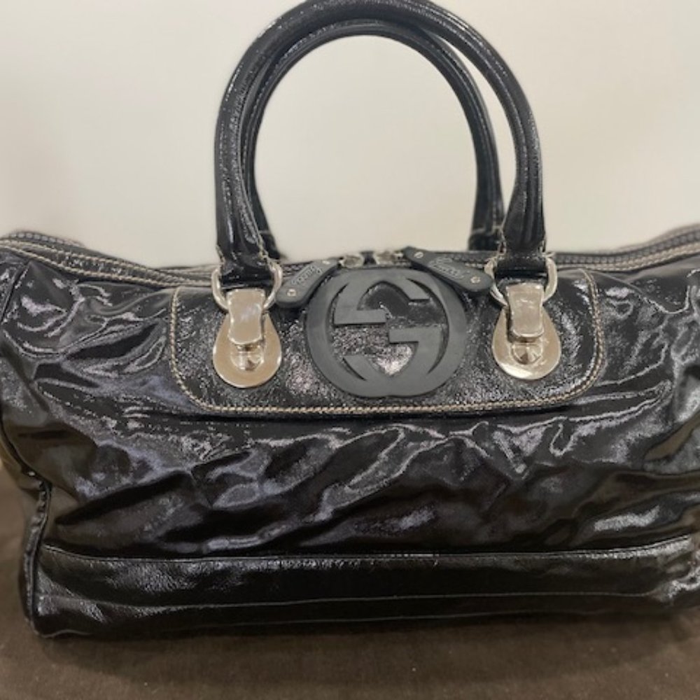 Gucci Britt Boston Black Patent Shoulder Bag Gem